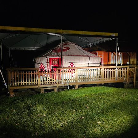 Casa Campo Yurt 3 Aconchego Tenda Mongolica Wifi ウルビシ エクステリア 写真